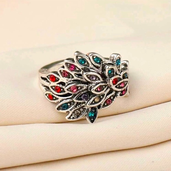 ❤️Colorful Rhinestone Peacock Silver Ring - Picture 3 of 5